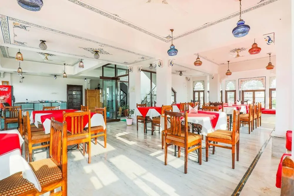 Hotel Pichola Haveli Udaipur 2*,